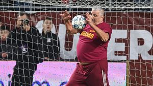 Biografie Rică Răducanu vârstă, studii, carieră, familie. „Am dominat fotbalul, am jucat în naţionale, am jucat pe Maracana, contra lui Pele”