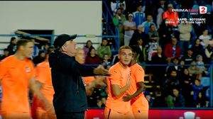 Reacția lui Gică Hagi la gafa portarului Mihai Aioani