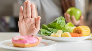 Cum ne satisfacem pofta de dulciuri, într-un mod sănătos? Trucuri pentru a evita alimentele pline de carbohidrați