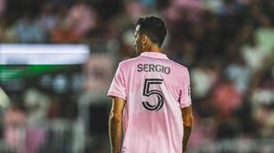 Sergio Busquets aruncă cu bani în America! Suma inimaginabilă plătită de fotbalist pentru un conac în SUA