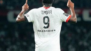 Atacantul care a răpus-o pe PSG în ultima etapă a fost pregătit de un român: „Într-o lună s-a făcut fiară”