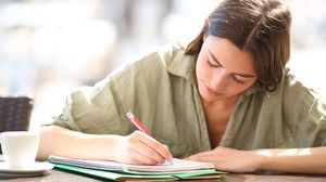 Ce este bursa tehnologică pentru elevi