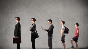 Ce job-uri pot încerca tinerii fără experiență. Sunt bine plătite și pot fi un start bun în carieră