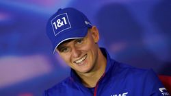 Noutăți din viața lui Michael Schumacher. Vezi cum se mai simte pilotul de curse, după accidentul suferit la schi