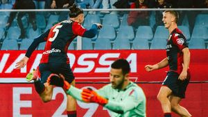 Radu Drăgușin s-a consultat cu agentul său și și-a dat acordul să semneze! Ce au scris italienii după golul său ce a adus victoria