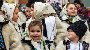 copii, maramures, iarna, costume populare