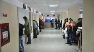 Oameni la coadă, la DRPCIV București