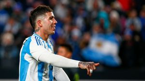 Enzo Fernandez, fotbalist legitimat la Chelsea