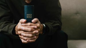 Mâini care se roagă