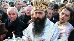 Ilustrație preoți cu coliva