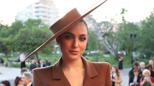 Cum s-a îmbrăcat Alexia Eram la Gala Premiilor Gopo 2025. Fiica Andreei Esca a pășit încrezătoare pe covorul roșu