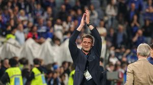 Cristi Chivu Inter Milano Cristi Chivu salariu