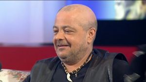 In urma tratamentului, lui Leo ii cazuse parul