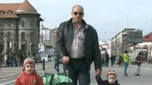 Americanu' si cei doi copii ai sai