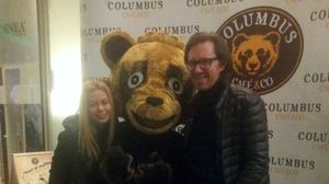 Voiculet s-a afisat cu o blonda la un eveniment