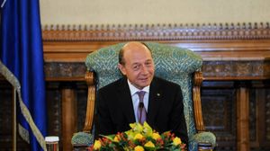 Cand a devenit presedinte, Traian Basescu a renuntat la suvita