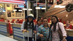 Adi Minune a plecat fara Carmen in vacanta