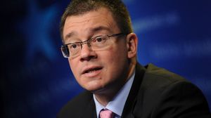 Mihai Razvan Ungureanu este noul sef al SIE