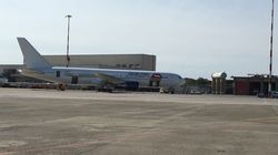 Acesta este avionul privat al trupei Rolling Stones. Am surprins aeronava cu logo-ul "Hot Lips" la Pisa. VIDEO EXCLUSIV