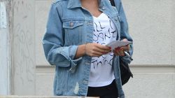 Adelina Pestritu arata belea, toti barbatii intorc capul dupa ea! Am prins-o pe frumoasa bruneta retusandu-si machiajul in masina! | VIDEO EXCLUSIV