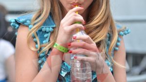 VIDEO EXCLUSIV! Iubitul turc al Otiliei Bilionera, crize de gelozie! “M-a asteptat acasa cu foarfeca sa-mi taie o salopeta ca eram prea sexy!”