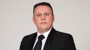  Un edil din Iași a plătit pentru servicii sexuale o minoră răpită de la școală