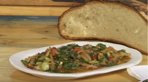 Mancarica de primavara cu stevie si leurda. Reteta de post