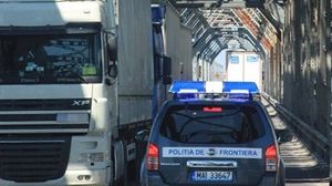 Șoferii de TIR fac front comun. Cum înfruntă epidemia de Coronavirus