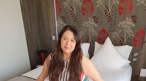 Oana Roman, reacție furibundă pe internet după ce i-a fost pusă poprire pe cont în plină pandemie de coronavirus: „Să vă fie rușine” 