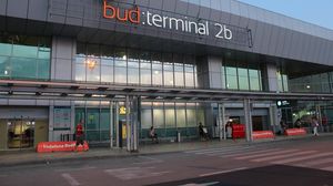 Călătorii români refuzaţi în Ungaria!