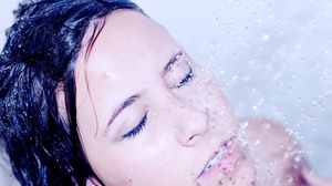 Cele mai eficiente tratamente naturale pentru păr pe care să le faci acasă