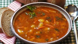 Greselile mari pe care le faci atunci cand gatesti supa sau ciorba. 5 greseli de evitat in bucatarie