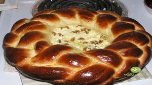 Pasca moldoveneasca. Pasca cu branza dulce