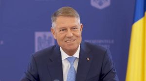 Dani Oțil reacție dură în cazul „scandalului” tunsorii lui Klaus Iohannis: „Trebuia să veniți lățos ca noi"