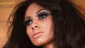 În plină pandemie, Laurette vrea să meargă în Londra. Cine este bărbatul pentru care ar încălca orice regulă? „Aștept să plec, să stau izolată trei zile și trei nopți cu...”