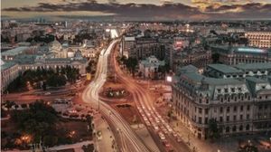 Decizie de ultim moment! Mașinile nu vor mai circula prin Centrul Bucureștiului în weekend-uri. Când se va implementa măsura și ce zone sunt vizate?