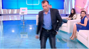 Scandal în direct! Mairela Vaida l-a dat afara din emisiune pe Viorel, după ce a vrut să o lovească pe Vulpița! Totul s-a petrecut în fața camerelor de filmat 