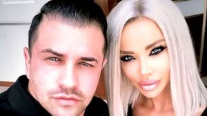 Bianca a primit un buchet imens de trandafiri de la Alex Bodi?