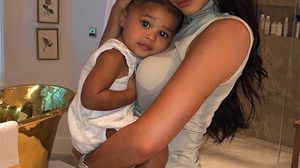 Kylie Jenner impărtășește poze din culisele vieții sale intime