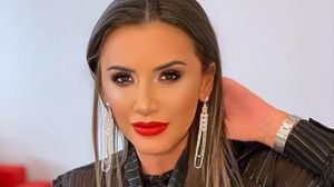 Bat clopote de nuntă în televiziune! Mara Bănică, cerută de soție