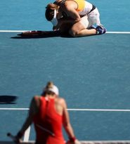 Simona Halep, eliminată de la Australian Open 2022 de Alize Cornet! Românca, învinsă în 3 seturi!