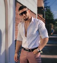 Bogdan Mocanu și-a sărutat iubita în direct într-un podcast: "Sunt bolnav psihic când iubesc!" Ce a făcut când a fost întrebat de cel mai mare regret al lui