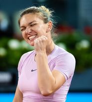 Simona Halep, debut cu succes la turneul de la Roma! A învins-o pe Alize Cornet