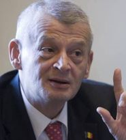 Adriana Nica, iubita lui Sorin Oprescu, spune că acesta ar putea muri în închisorile din România