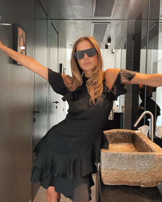 Cine este noua iubită a lui Brad Pitt