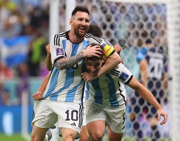 Argentina este &icirc;n finala CM 2022 din Qatar după ce a &icirc;nvins-o pe Croația &icirc;n prima semifinală