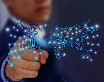 Inteligența artificială vine la locul de muncă. Este Europa pregătită?