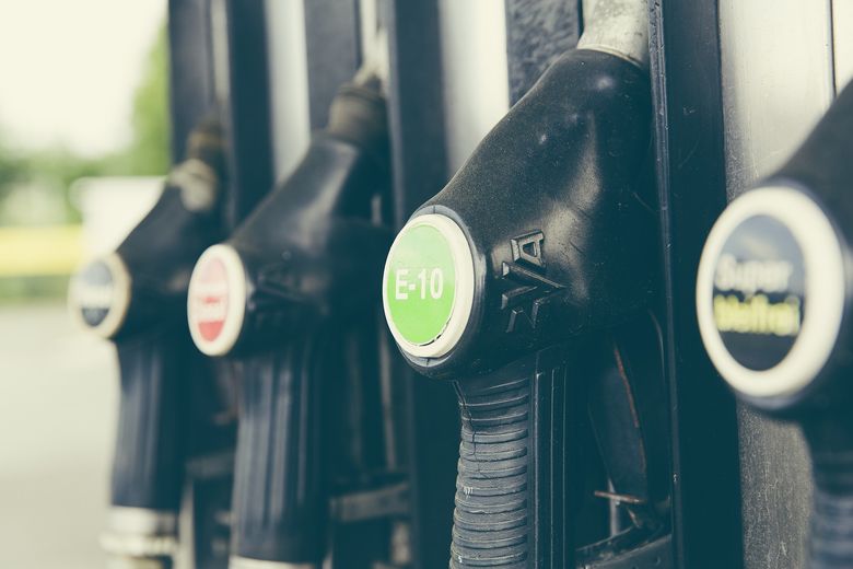 pret benzina motorina miercuri