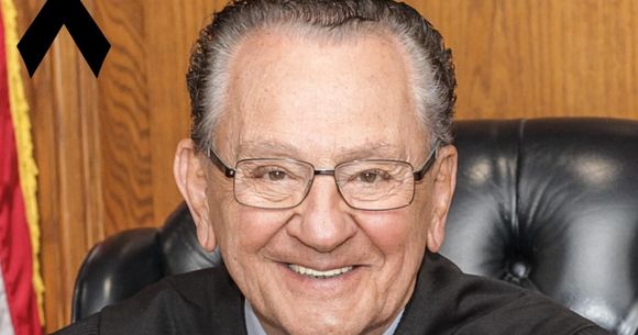 Judecătorul Frank Caprio a murit la 88 de ani.  Frank Caprio