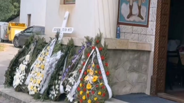 Înmormântare tineri logodiți 